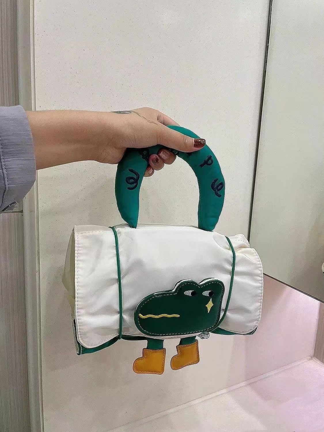 New Upgraded Cute Cartoon Large Capacity Makeup Personal Hygiene Bag Mesh Handbag