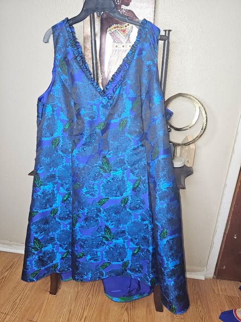 Blue and Green Floral Jacquard V-Neck High-low Brocade Ruffle Dress
