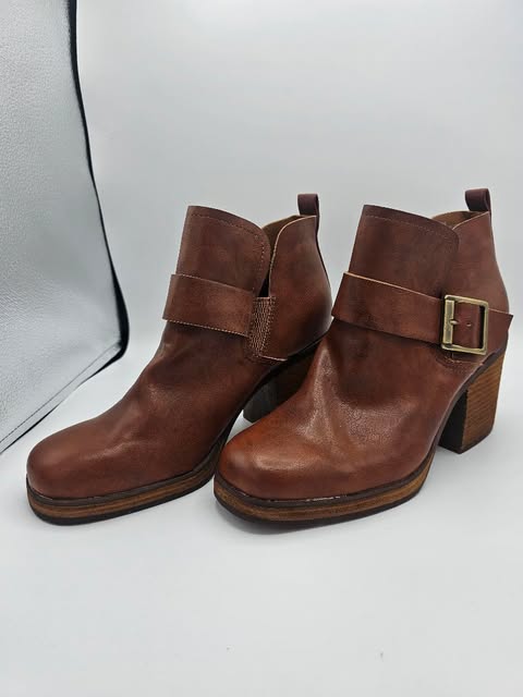 Women's Tan Leather Platform Ankle Boots | Chunky Block Heel & Buckle