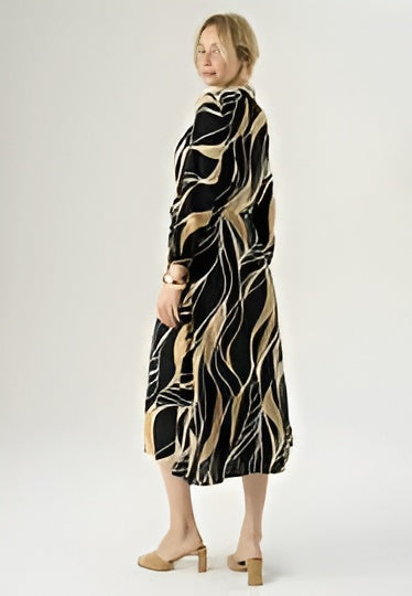 London Times Black & White Abstract Swirl Print Long Sleeve Faux-Wrp Midi Dress